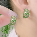 Brincos de argola com diamantes criados em laboratório